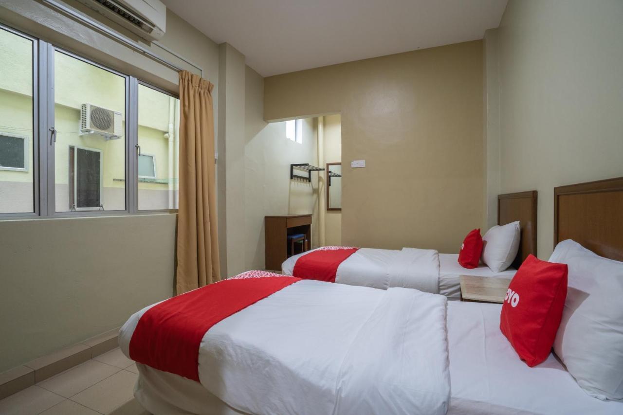 De Clinique Hotel Kampong Pasir Bogak Exterior foto